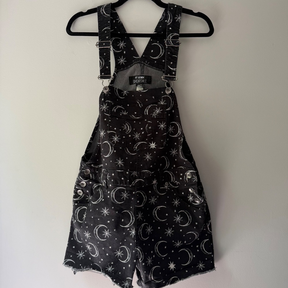 HT Denim Shortalls Women Medium Black Good Celestial Moon Star Print Frayed Hem